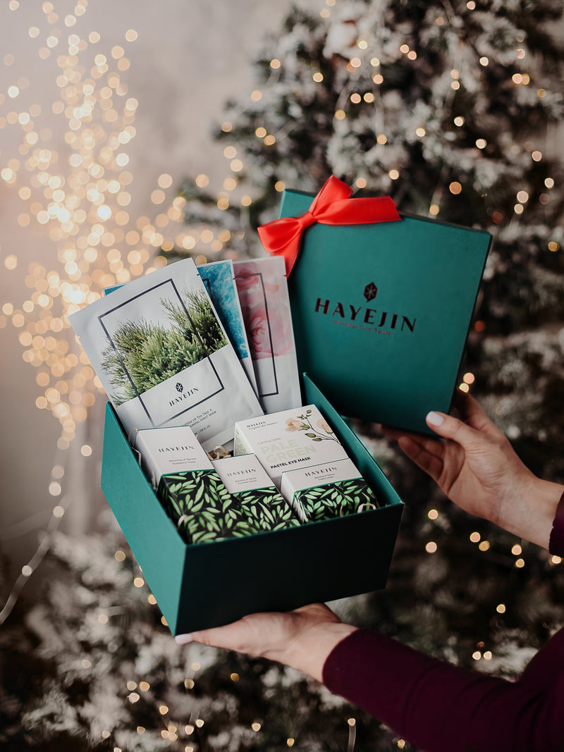 Díszdoboz karácsonyi papírpánttal